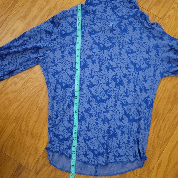 Free People You and I Long Sleeve Turtleneck Top - Picture 6 of 8